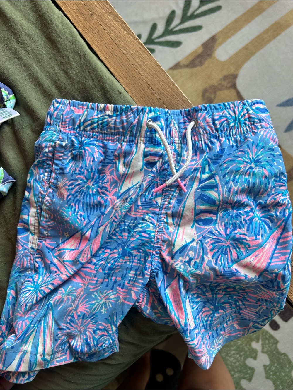GUC Lilly Pulitzer patriotic family matching swim - Picture 9 of 16